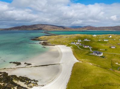 161623-eriskay-beach-medium.jpg