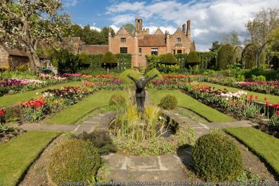 Chenies-geograph-7268656-by-Christine-Matthews.jpg