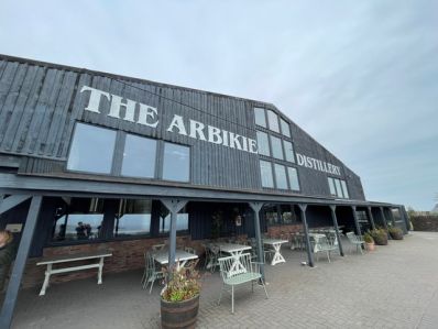 10_-_Arbikie_Distillery.jpg