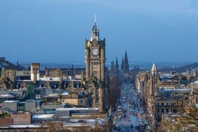 110471-edinburgh-s-princes-st-medium.jpg