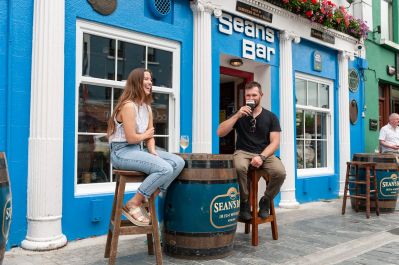 Seans_Bar_Oldest_pub_Athlone_Co_Westmeath_Courtesy_Westmeath_County_Council_www.visitwestmeath.ie.jpg