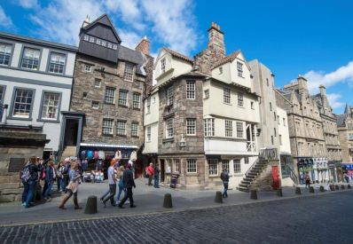 John_Knox_House_Royal_Mile_c_VisitScotland_-_Kenny_Lam_-_Copy.jpg