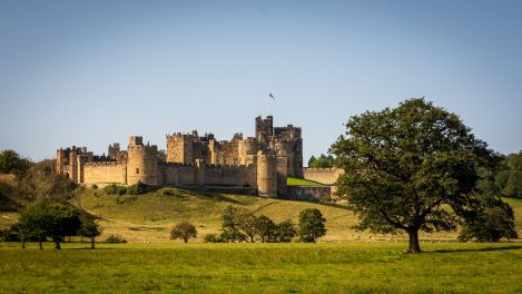 alnwick-castle-6733315_1280.jpg